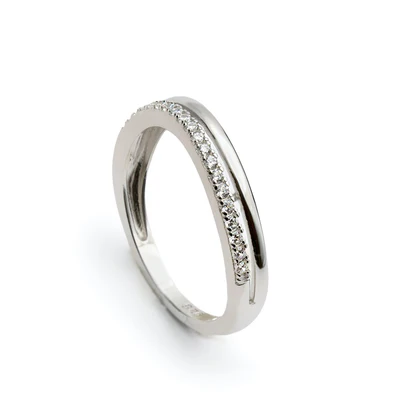 Anillo fino con circonitas doble de plata