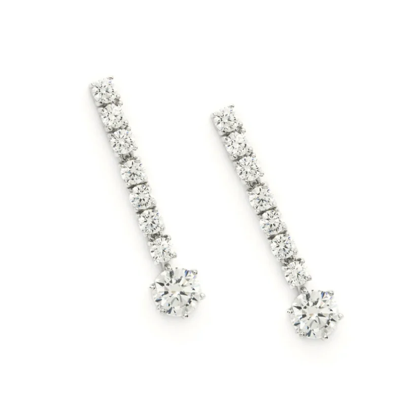 PENDIENTES LARGOS NOVIA DISEÑO RÍGIDO LINEAL