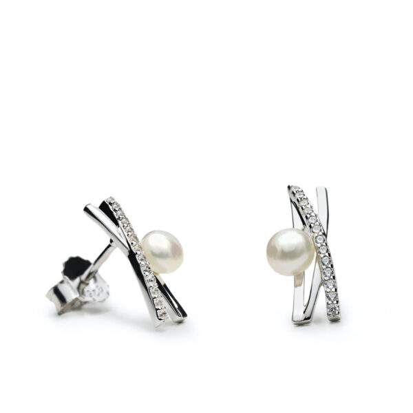 PENDIENTES DE PLATA CRUZADO CON CIRCONITA Y PERLA 19917-A
