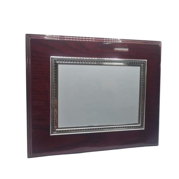 Placa clásica con soporte de madera 23x19cm placa 16x12cm